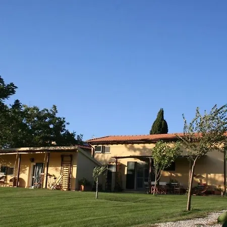 Mit Blick Auf Den Garten Daire